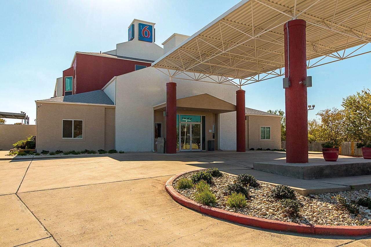 Motel 6-San Antonio, Tx - Downtown - Alamo Dome Exterior foto